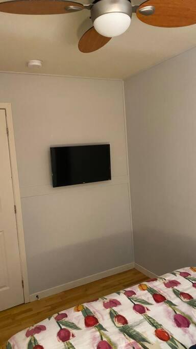 Chez Emma Hostel กาติโน ภายนอก รูปภาพ